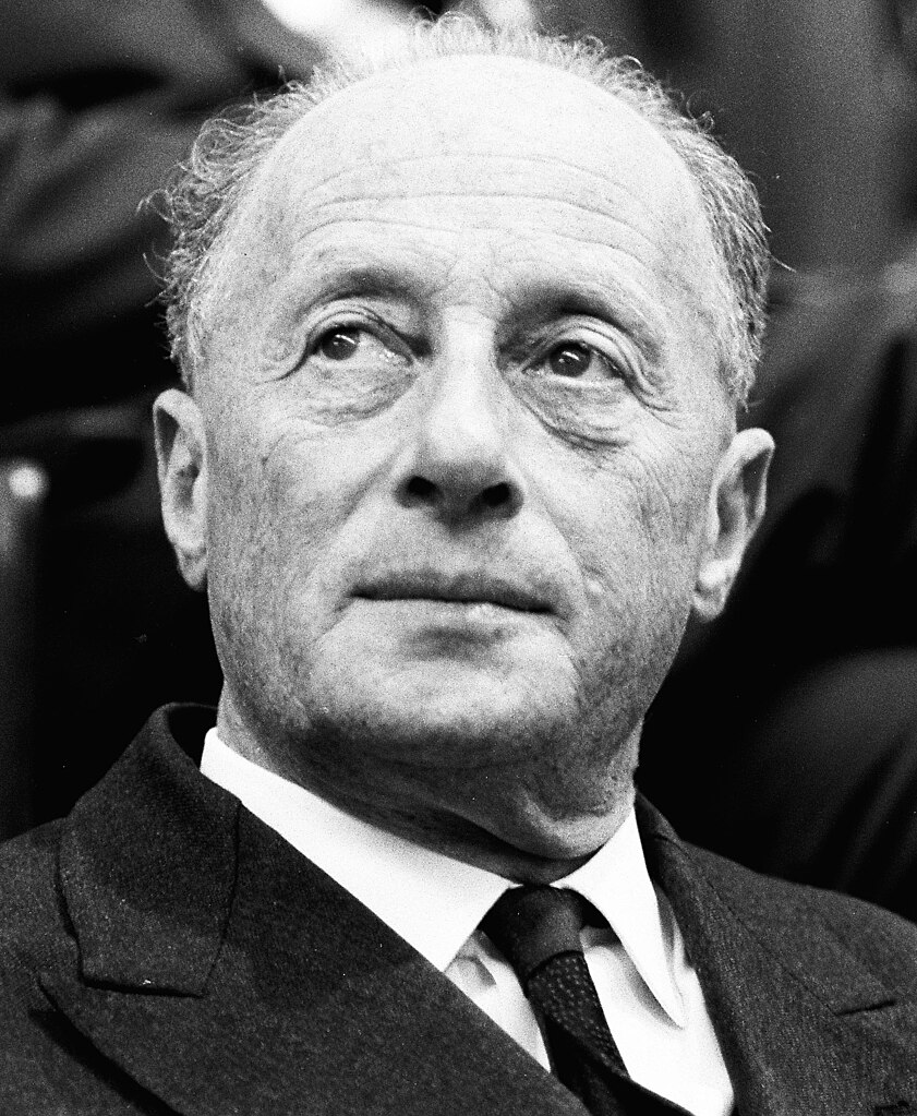 Étienne Hirsch